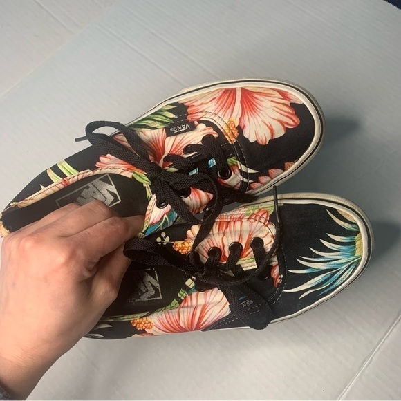 Vans Floral Hibiscus Sneakers Size Men's 4.5 Women's 6 - Picture 6 of 7